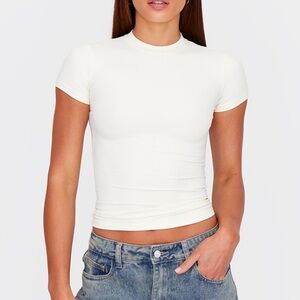 tall cream snatched sculpt short sleeve t shirt